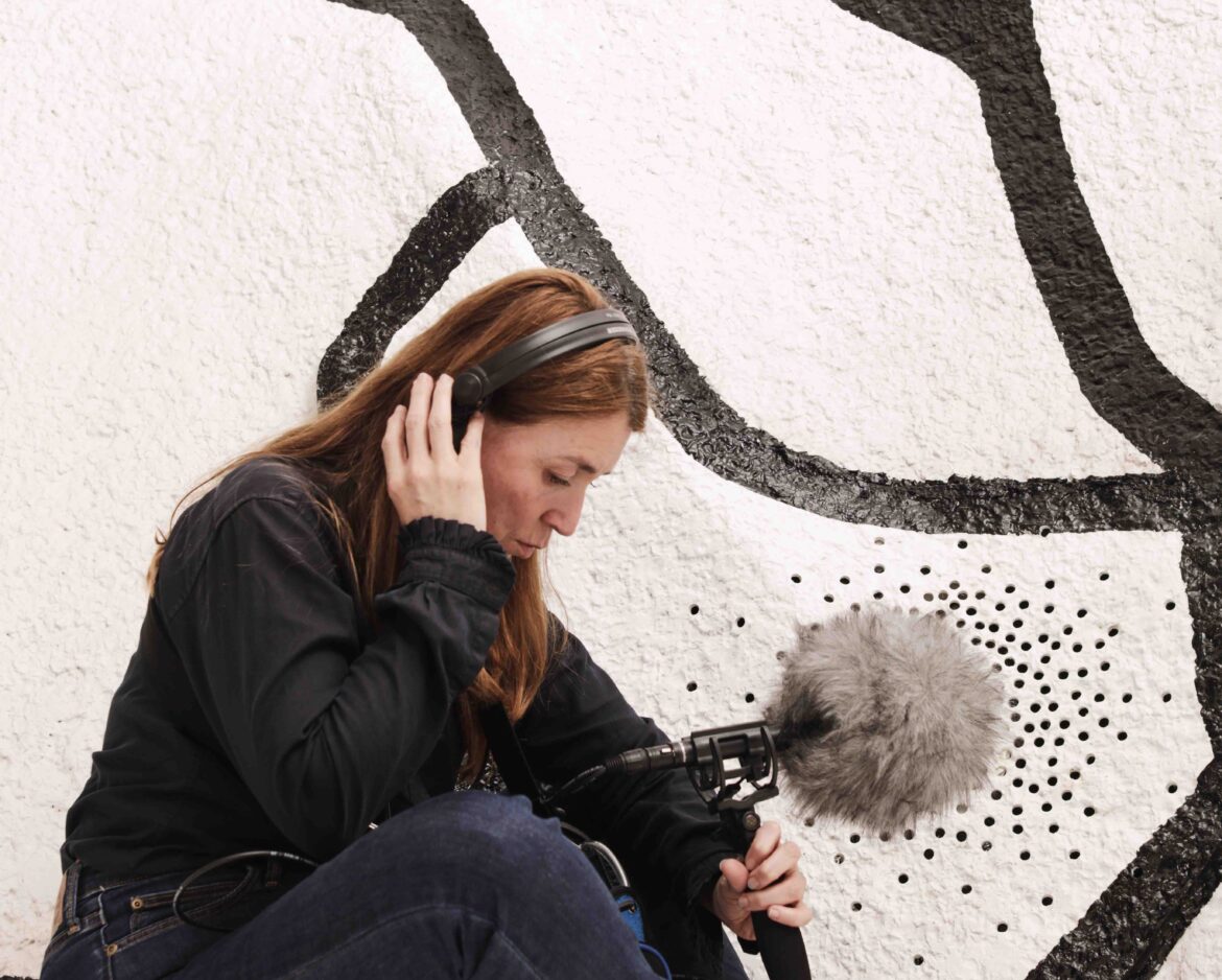 Nolwenn Thivault. Intérieur de la Tour aux Figures de Jean Dubuffet